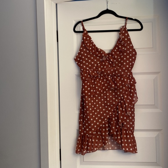 Summery Red Polka dot ruffle dress - Picture 1 of 5
